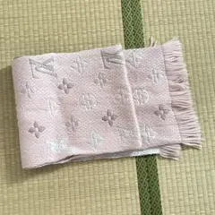 Louis Vuitton ロゴマフラー ピンク