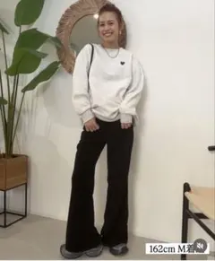 しまむら　saoriさんコラボ　ブラック コーデュロイ フレアパンツ