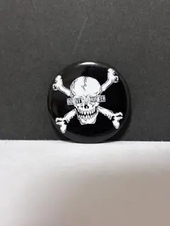 BOUNTY HUNTER 缶バッジ