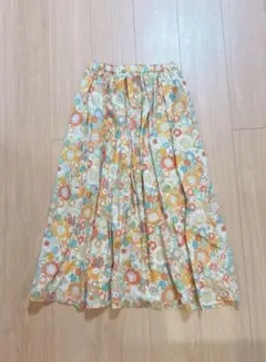 美品　crespi レースリバティスカー　オレンジ系