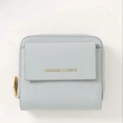 チャールズアンドキース　フロントポケットジップアラウンドウォレット　ライトブルーのサムネイル