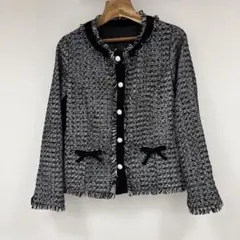ノーカラーツイードジャケット 黒と白