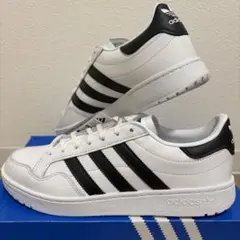 adidas　チームコート Team Court　スニーカー　EG9734