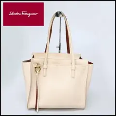 a772 【サルヴァトーレフェラガモ】 ショルダーバッグ エイミー ガンチーニ*