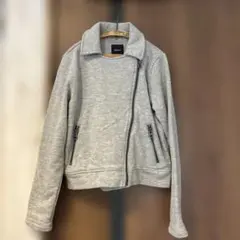 グレー ライダースジャケット 130 ギャップ　GAP 新品未使用品　スエットのサムネイル