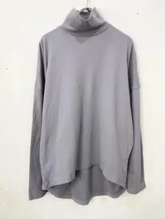 新品　NARU ナル　タートルネックふんわり長袖カットソー