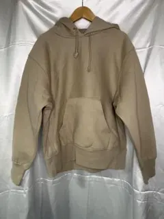 ベージュ フード付き トレーナー