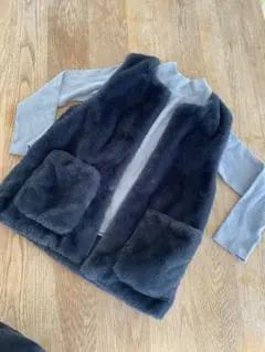 美品moujonjon ムージョンジョン　グレー　ハイネック　140 冬秋　リブ