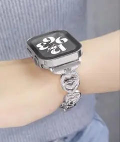 Apple Watch ハート型リンクバンド シルバー