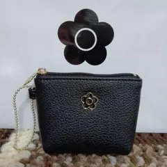 MARY QUANT♡マリークワント　デイジーポーチ