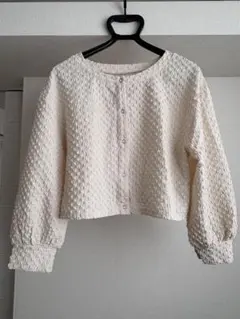 earth music & ecologyアイボリー クロップドカーディガン