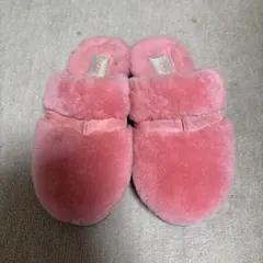 2026年最新】UGG スリッパ ピンクの人気アイテム - メルカリ