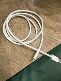 c*7様 USB-C to Lightningケーブル 1.2m ホワイト
