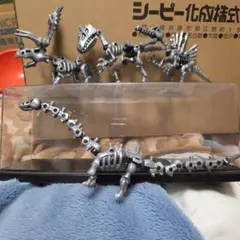 ギガほねほねザウルス ４体フルコンプ カバヤ ほねほねザウルス バリ取り済み