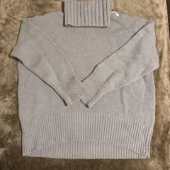 ギャルリーヴィー　ファインウール ハイネックプルオーバー　Mサイズ