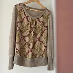 幾何学模様 長袖ニットトップス ベージュ