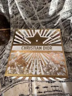 ディオール　ギフトボックス　大　DIOR 空箱