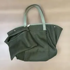 Item thumbnail for item 4d69e5ff-4b93-4fcf-81b2-9ec315b475e5