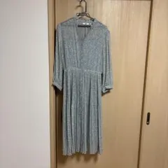 【美品】ユニクロ ジョイオブプリント シフォンプリーツワンピース Lサイズ