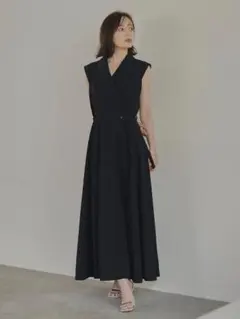 【anuans】ダブルサテンテーラードフレアワンピース(BEIGE)