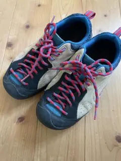 【KEEN】スニーカー24cm