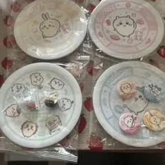 くら寿司お皿コンプリートセットとフィギュア＆バッジの多数おまけ付き