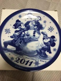 新品未使用 2011 ディズニー イヤープレート ミッキー