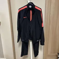 Nike DRI-FIT ピステ S 黒/オレンジ