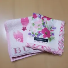 BURBERRY 花柄タオルハンカチ ピンク2枚