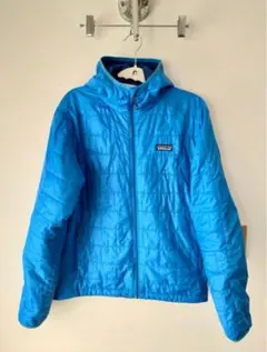 2025年最新】パタゴニア ナノパフフーディの人気アイテム - メルカリ