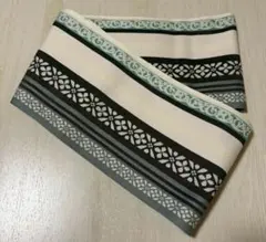 【美品】日本製 半幅帯 浴衣帯 細帯 モダン 花唐草 くすみカラー 献上柄のサムネイル