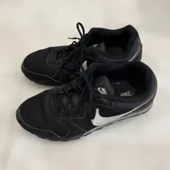 Nike MD RUNNER2 スニーカー