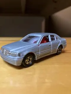 トミカ No.92 メルセデスベンツ Cクラスのサムネイル