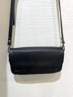 ノートルファボリ　NOTRE FAVORI ショルダーバッグのサムネイル