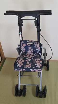 Tacaof 折りたたみ式 シルバーカー ネイビー チェック柄 美品！ Tkaef シルバーカー ネイビーとレッドのチェック柄 - メルカリ