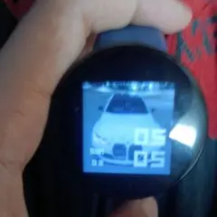 青いデジタル表示スマートウォッチ本体