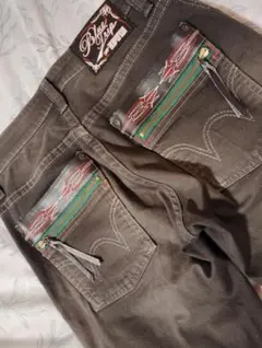 送料込み★EDWINブルートリップ　お洒落なブラック系デニム日本製　size28のサムネイル