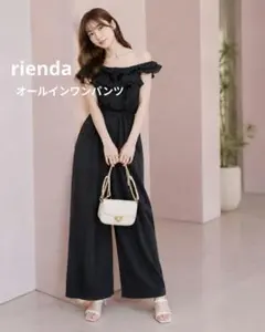 新品未使用　rienda　リエンダ オールインワンパンツ　フリル　肩出しのサムネイル