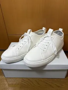 洋服の青山 ゼロプレッシャー スニーカー Mサイズ