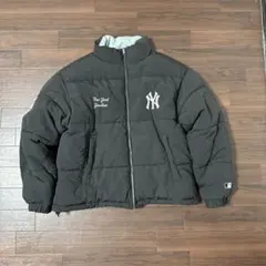 ナイロンジャケットmlb