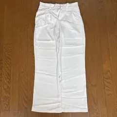 ワンタック スラックス 白