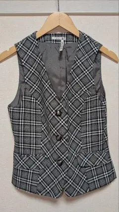 ボンマックス　グレー系チェック ベスト