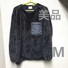 美品　ユニクロ エンジニアードガーメンツ フリースプルオーバー　Ｍサイズ