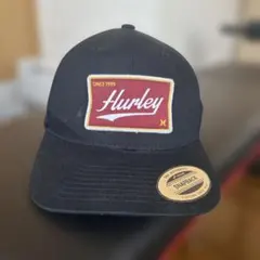 Hurley ロゴ刺繍 キャップ 黒のサムネイル