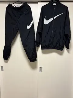 NIKE ナイキ 上下セット Mサイズ トレーニングウェア 女性用 美品