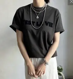 【DouDou】Ｔシャツ　チャコールグレー　フロッキープリント　コットン