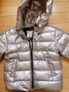 GAPピンクメタリックゴールド フード付きダウンジャケット