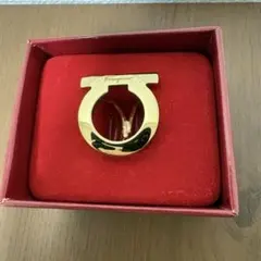 未使用品/Ferragamoフェラガモ/スカーフリング/ゴールド/ガンチーニのサムネイル