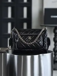 Chanel ブラック キルティング ショルダーバッグ