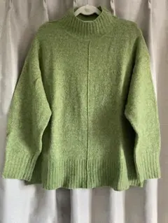 efforia 緑色 ハイネック ニットセーター